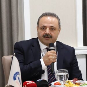 aksaray universitesi bilim ve teknolojide zirve yolunda dunya capinda ilkler ve rekorlar qA5Qjyeh