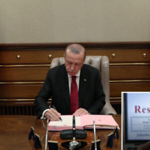 cumhurbaskani erdoganin imzasini tasiyan atamalar resmi gazetede idQKjdXX