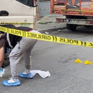 istanbulda yan baktin kavgasi can aldi 312GkuZ4