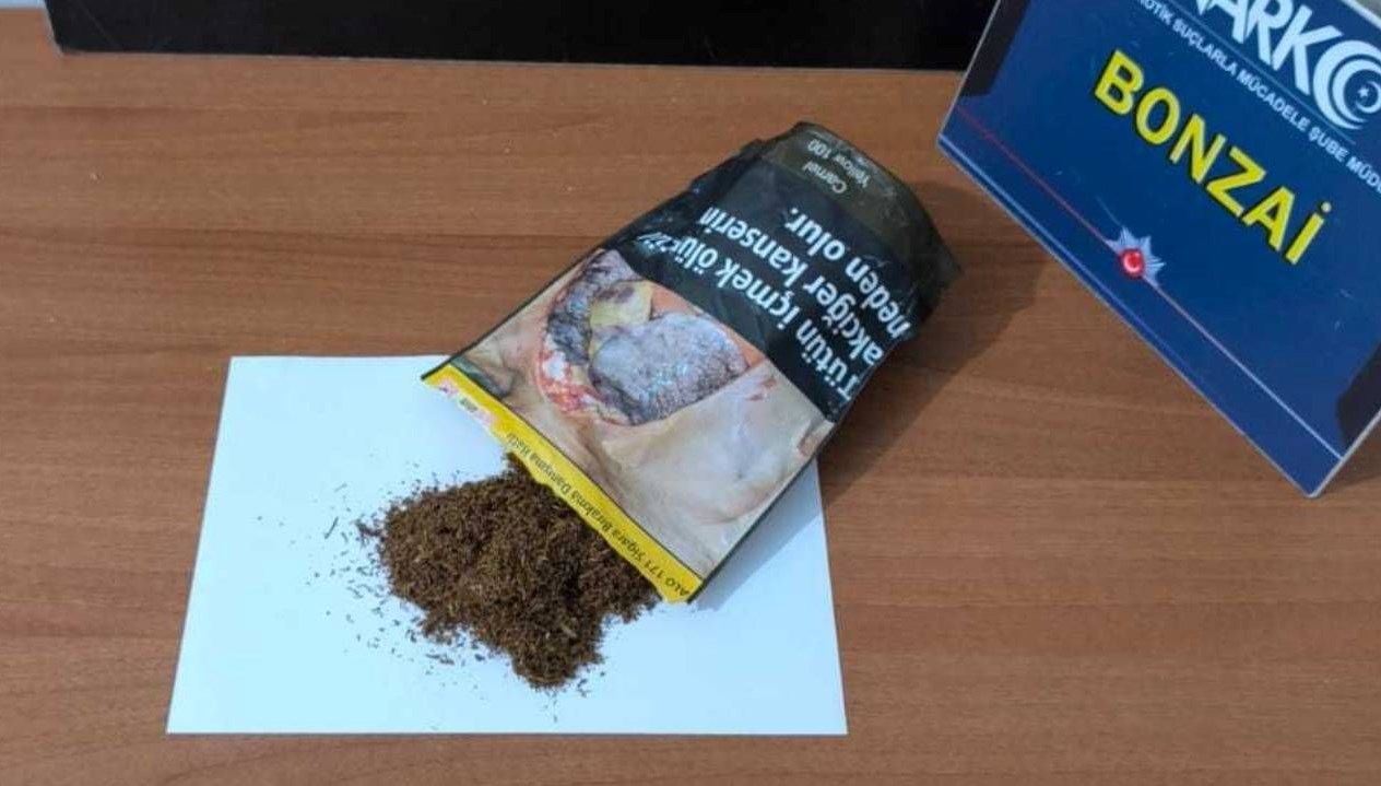 orduda otomobilde uyusturucu ele gecirildi BKFTuxja