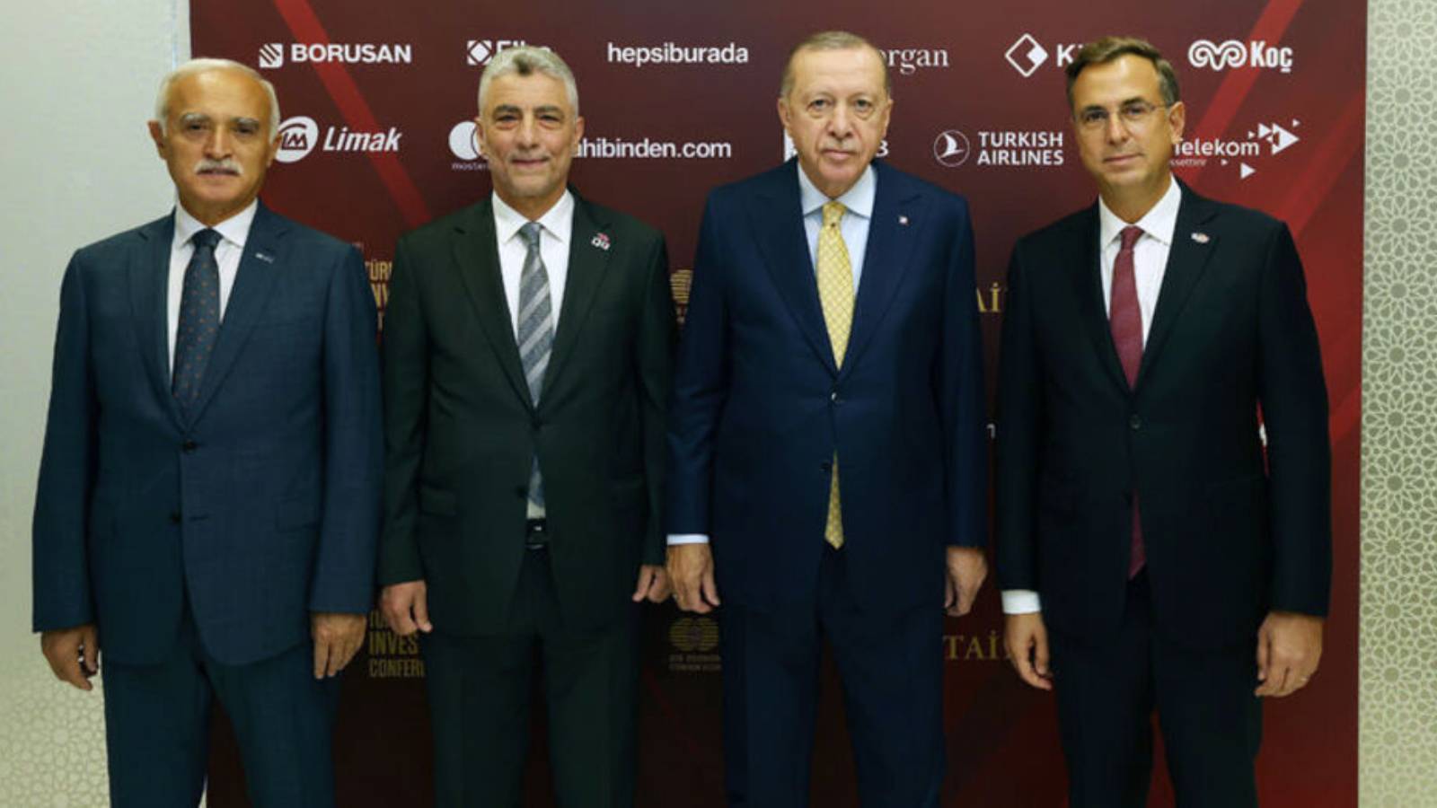 erdogandan abdde mesaj ozel sektorumuzun destegi ve yeni yatirim hamleleriyle 100 milyar dolar hedefimize ulasacagimiza yurekten inaniyorum z5KwgcXM