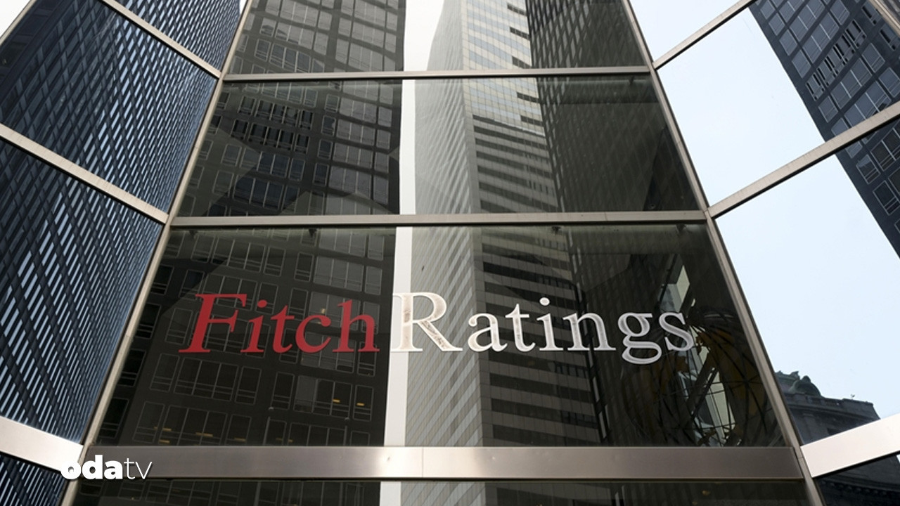 fitch fransanin kredi notunu dusurdu KPtLQdgw