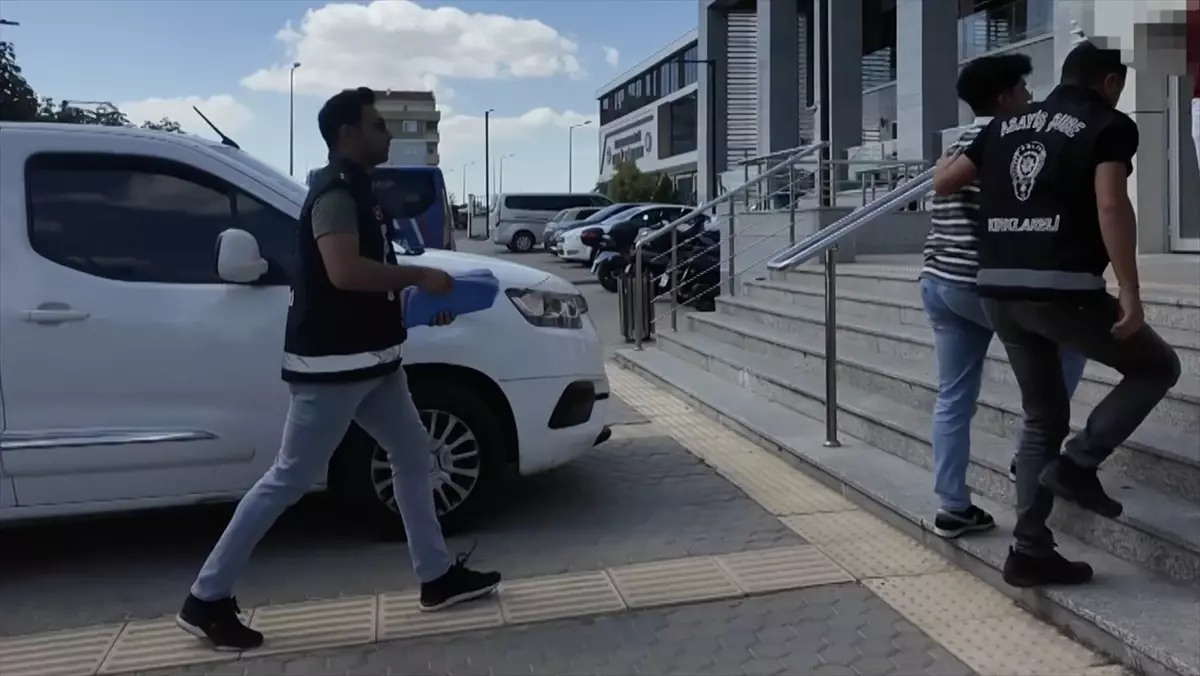 kirklarelinde dolandirici tutuklandi xgBDACLT