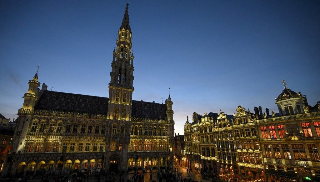 avrupaninkalbinde asayis orduya emanet edilecek PF5XORY4.jpg