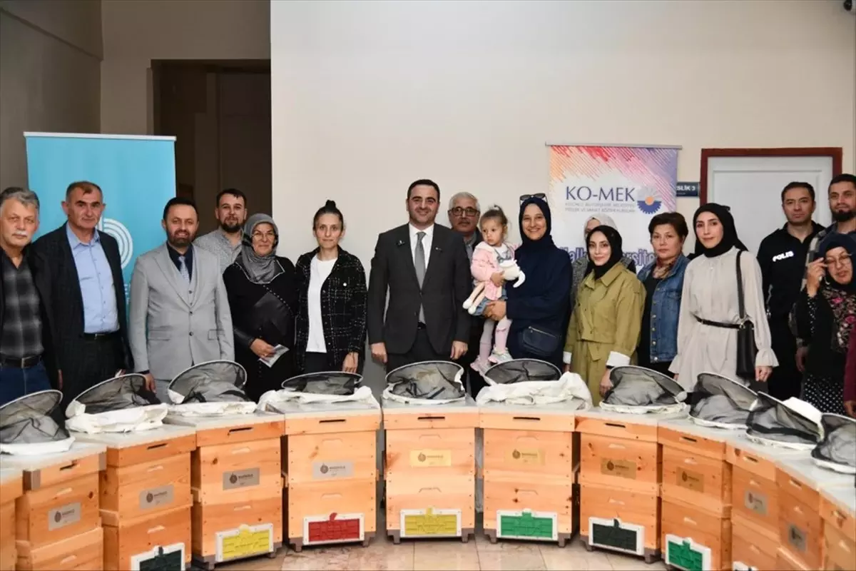 basiskelede aricilik kursu tamamlandi 1jVL7XWE.jpg