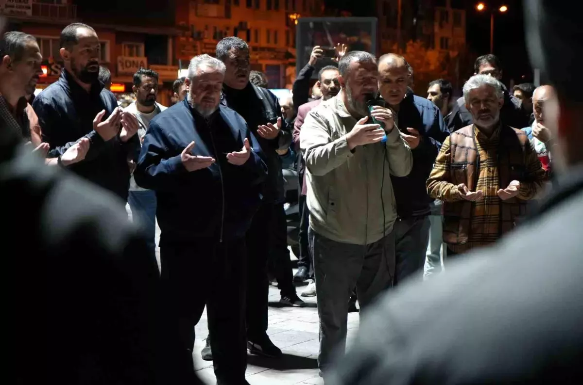 kirikkalede gazzeye destek eylemi kxMKeOzw