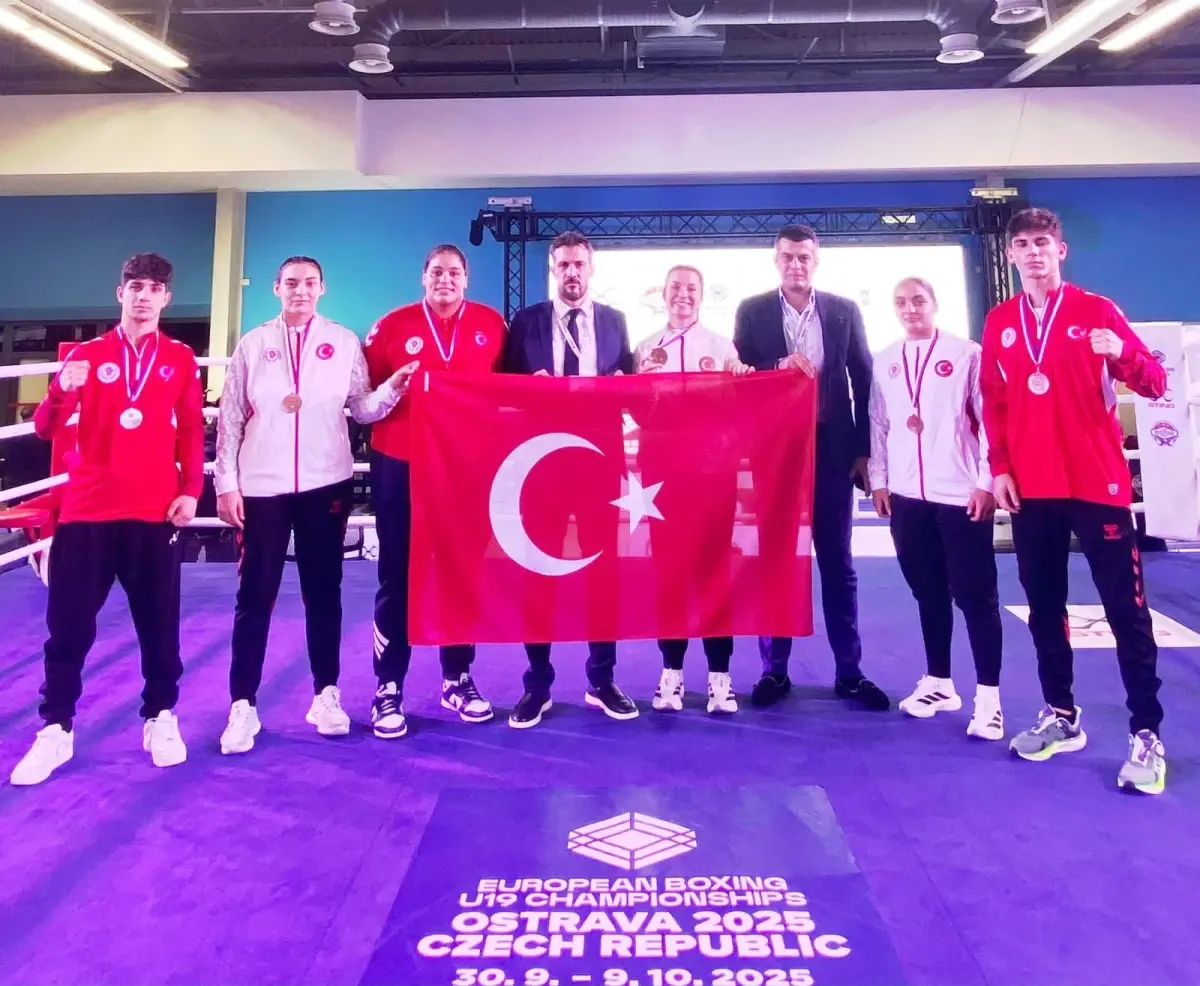 turkiye u19 avrupa boks sampiyonasinda tarihi basari elde etti uts9U3ra