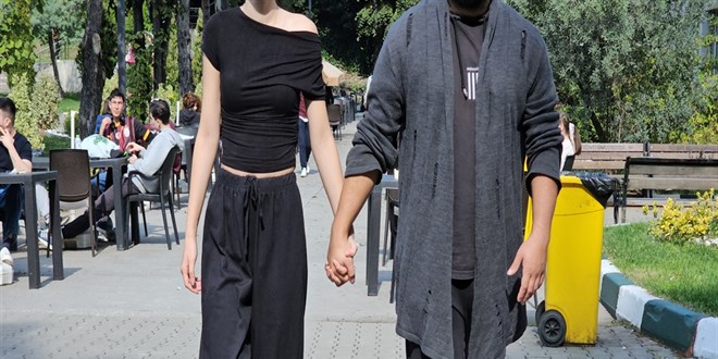 universite ogrencilerinde flort siddeti arastirmasi kadinlar daha tepkili ken85cVs.jpg