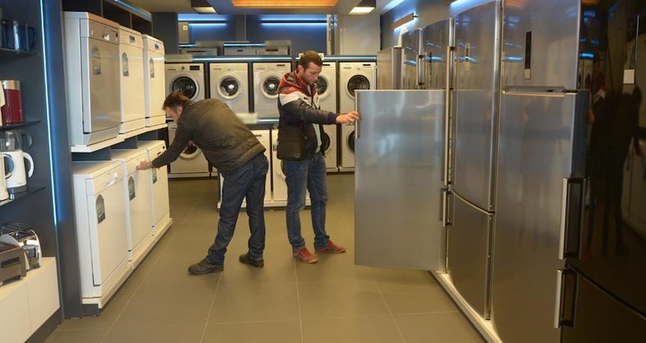 unlu beyaz esya devi 2 fabrikasini kapatiyor binlerce kisi issiz kalacak FSaAuqCJ