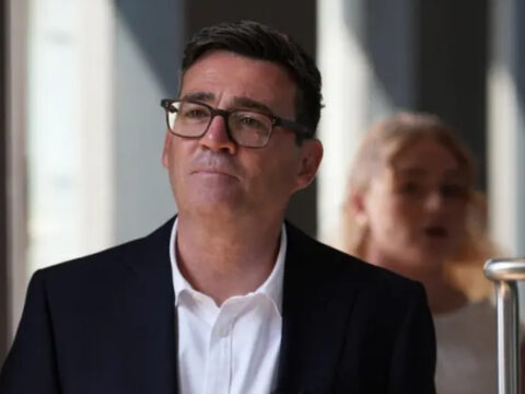 Ingilterede lider degisimi andy burnham kral iii charlesin onayinin ardindan basbakanlik gorevine basliyor 7RbMNS95